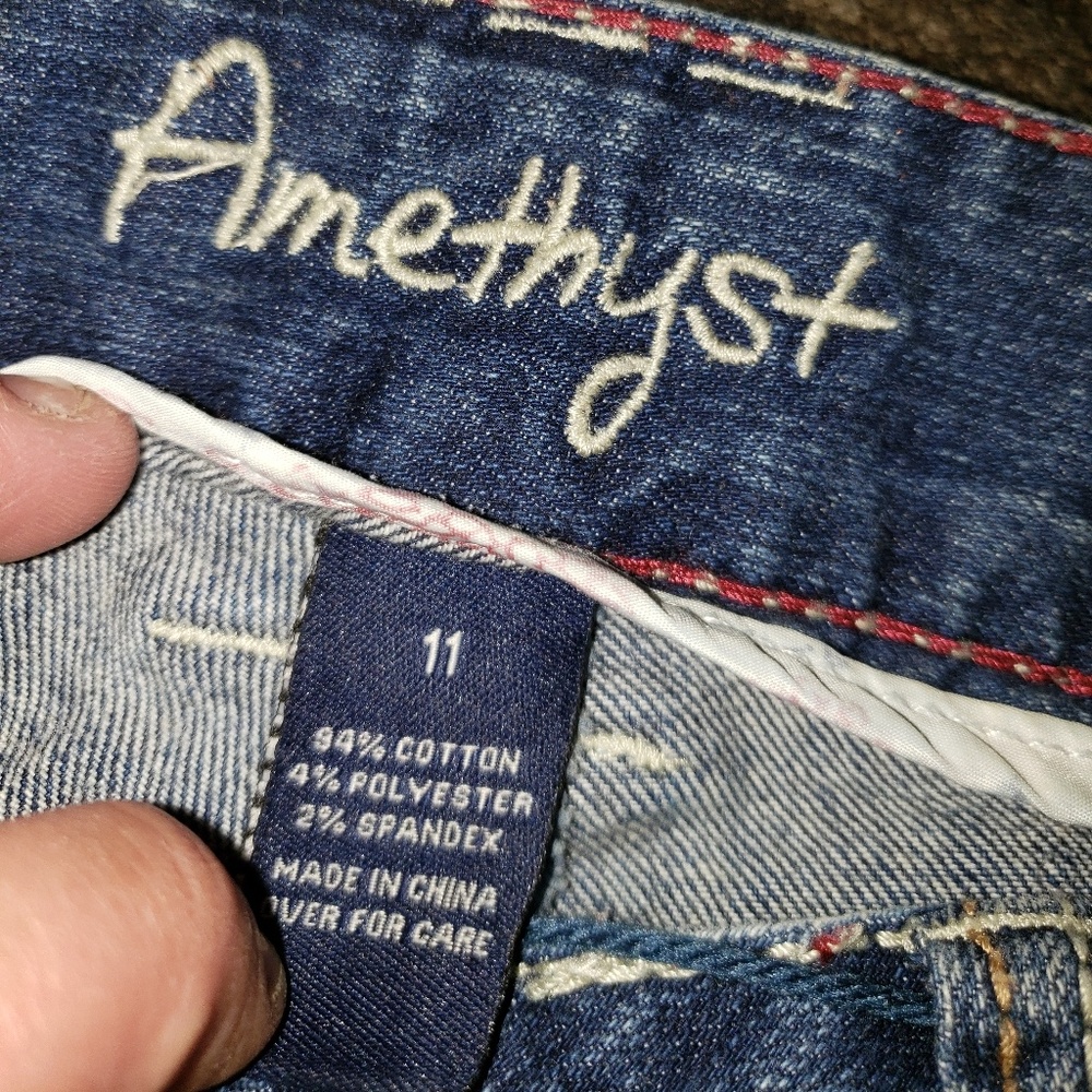 Capris - Picture 4 of 4